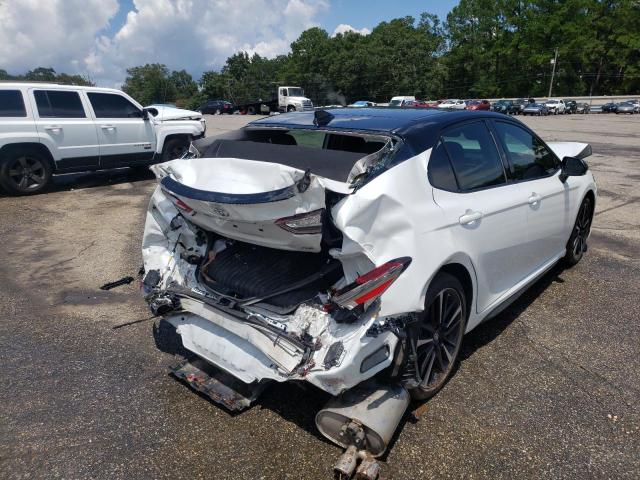 Photo 3 VIN: 4T1B61HK2KU233808 - TOYOTA CAMRY XSE 