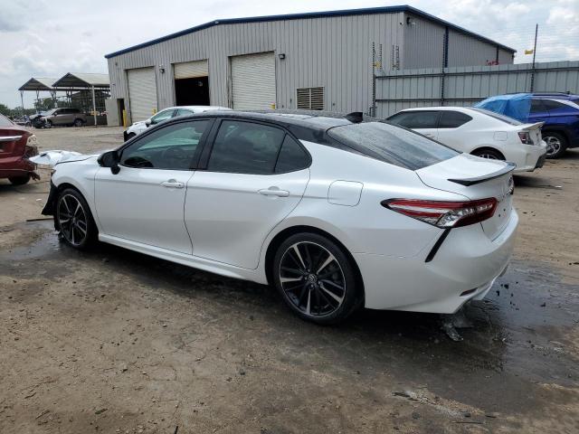 Photo 1 VIN: 4T1B61HK2KU260877 - TOYOTA CAMRY XSE 