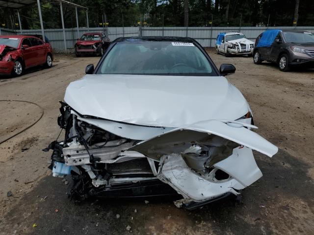 Photo 4 VIN: 4T1B61HK2KU260877 - TOYOTA CAMRY XSE 