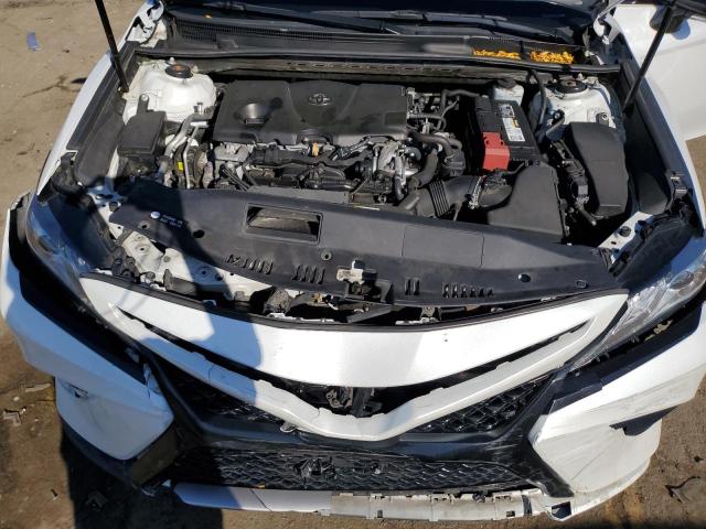 Photo 10 VIN: 4T1B61HK2KU264735 - TOYOTA CAMRY XSE 