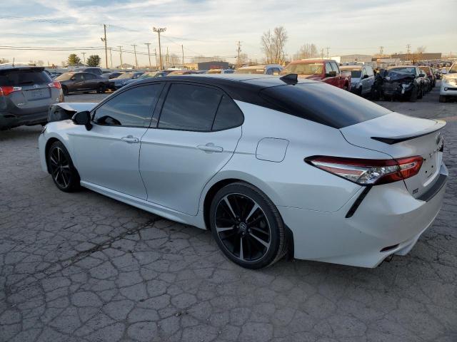 Photo 1 VIN: 4T1B61HK2KU292681 - TOYOTA CAMRY 