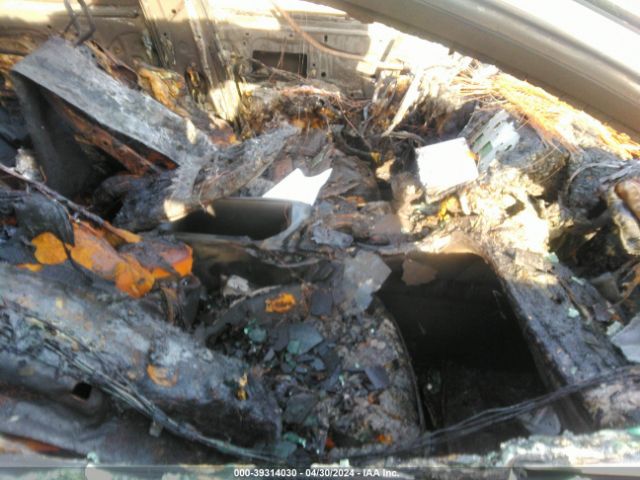 Photo 4 VIN: 4T1B61HK2KU799578 - TOYOTA CAMRY 