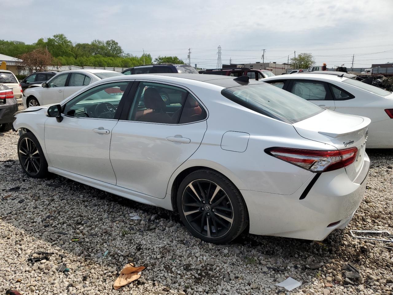 Photo 1 VIN: 4T1B61HK2KU811017 - TOYOTA CAMRY 