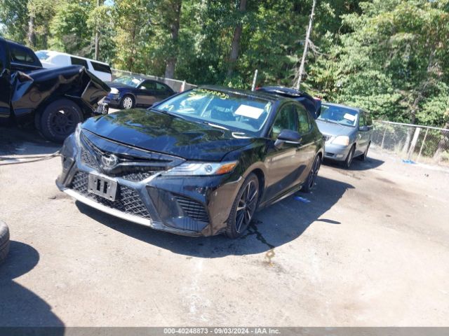 Photo 1 VIN: 4T1B61HK3JU121520 - TOYOTA CAMRY 