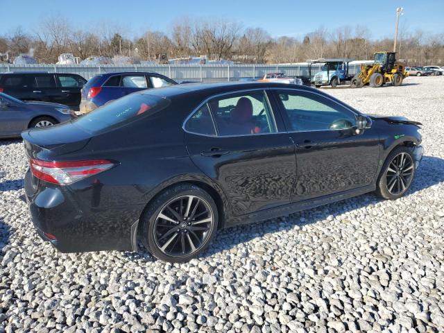 Photo 2 VIN: 4T1B61HK3JU132064 - TOYOTA CAMRY 