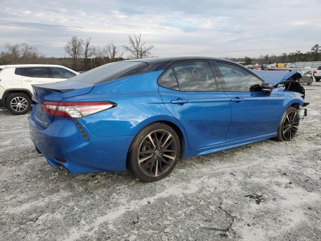 Photo 2 VIN: 4T1B61HK3JU156137 - TOYOTA CAMRY XSE 