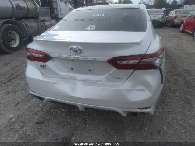 Photo 5 VIN: 4T1B61HK3JU664446 - TOYOTA CAMRY 