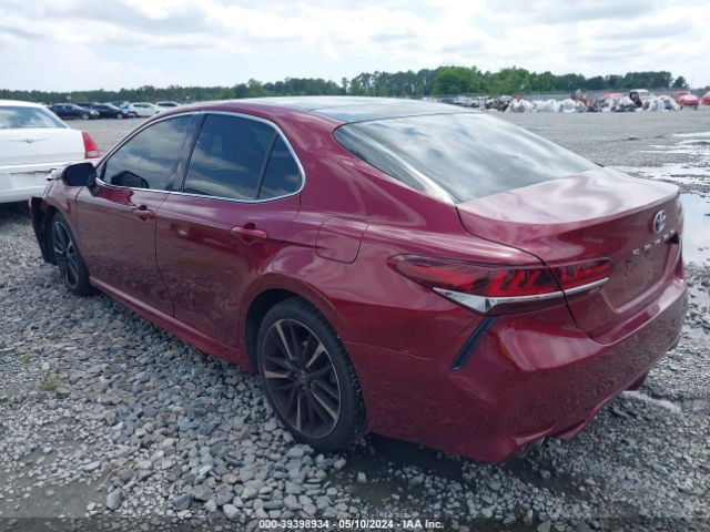 Photo 2 VIN: 4T1B61HK3JU674071 - TOYOTA CAMRY 