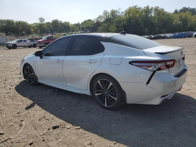 Photo 1 VIN: 4T1B61HK3KU284122 - TOYOTA CAMRY XSE 