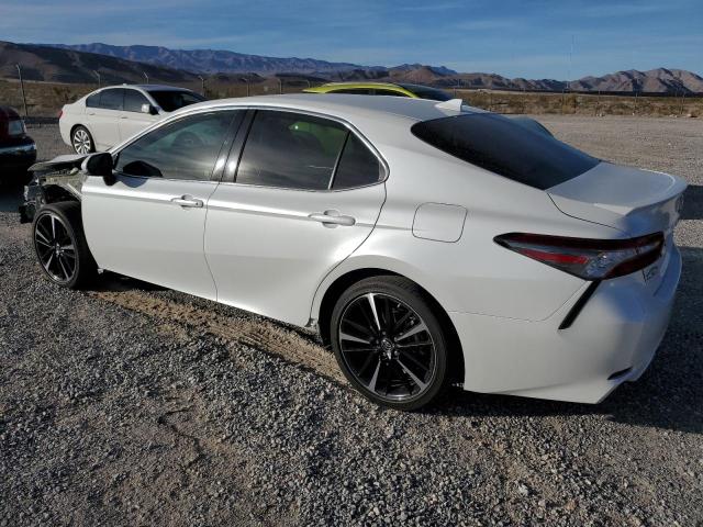 Photo 1 VIN: 4T1B61HK3KU682110 - TOYOTA CAMRY XSE 