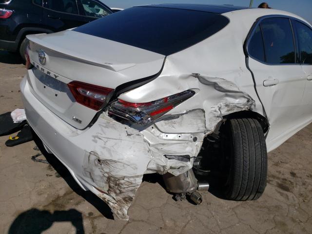 Photo 8 VIN: 4T1B61HK4JU026321 - TOYOTA CAMRY XSE 