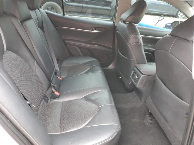 Photo 9 VIN: 4T1B61HK4JU027548 - TOYOTA CAMRY 