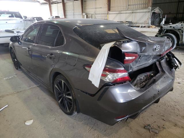 Photo 2 VIN: 4T1B61HK4JU029719 - TOYOTA CAMRY XSE 