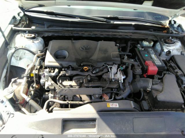 Photo 9 VIN: 4T1B61HK4JU062557 - TOYOTA CAMRY 