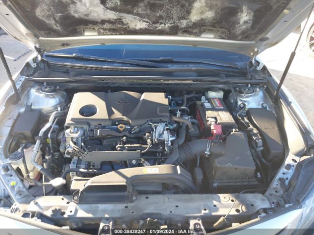 Photo 9 VIN: 4T1B61HK4JU063580 - TOYOTA CAMRY 