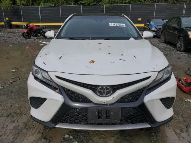 Photo 4 VIN: 4T1B61HK4JU092724 - TOYOTA CAMRY XSE 