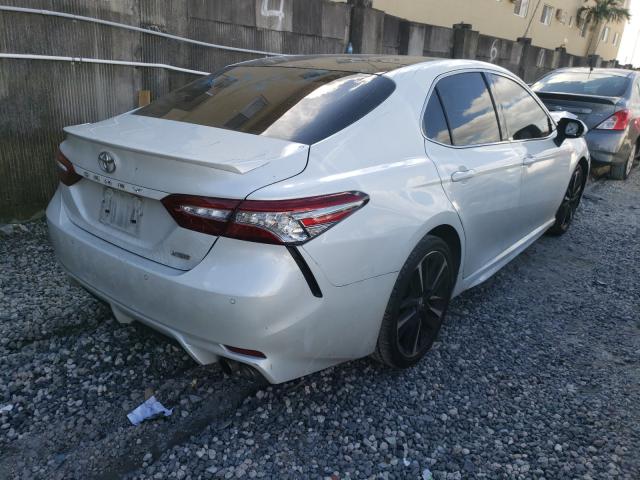 Photo 3 VIN: 4T1B61HK4JU102863 - TOYOTA CAMRY XSE 