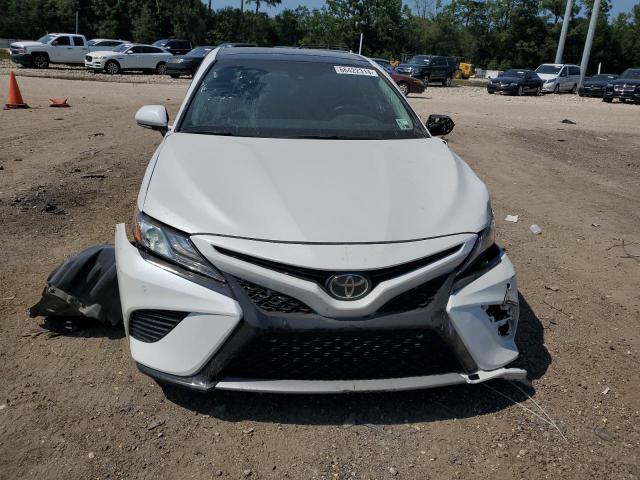 Photo 4 VIN: 4T1B61HK4JU151304 - TOYOTA CAMRY XSE 