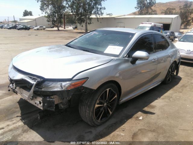 Photo 1 VIN: 4T1B61HK4JU504043 - TOYOTA CAMRY 