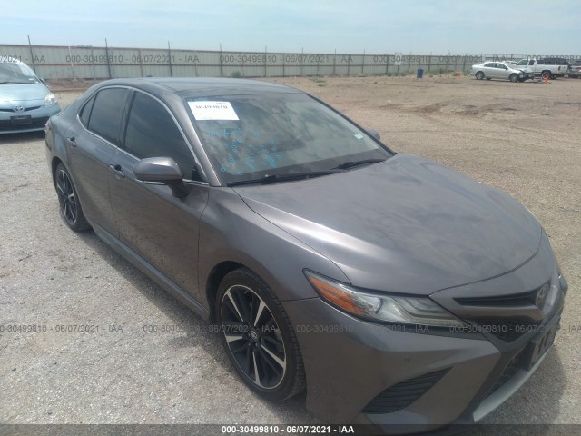 Photo 5 VIN: 4T1B61HK4JU507055 - TOYOTA CAMRY 