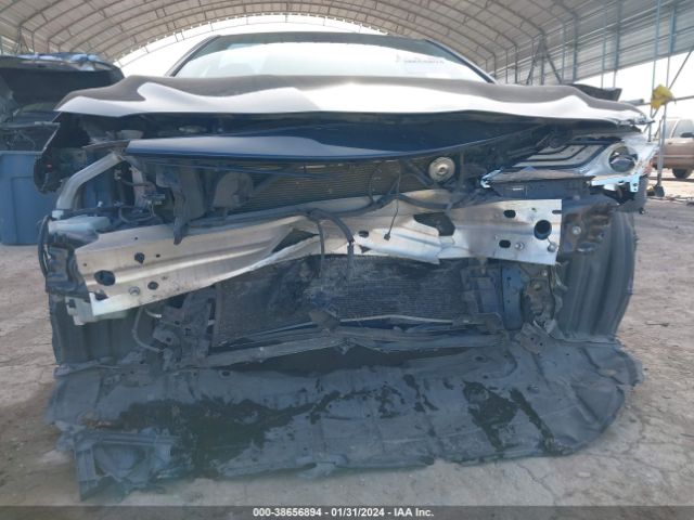 Photo 5 VIN: 4T1B61HK4JU587604 - TOYOTA CAMRY 