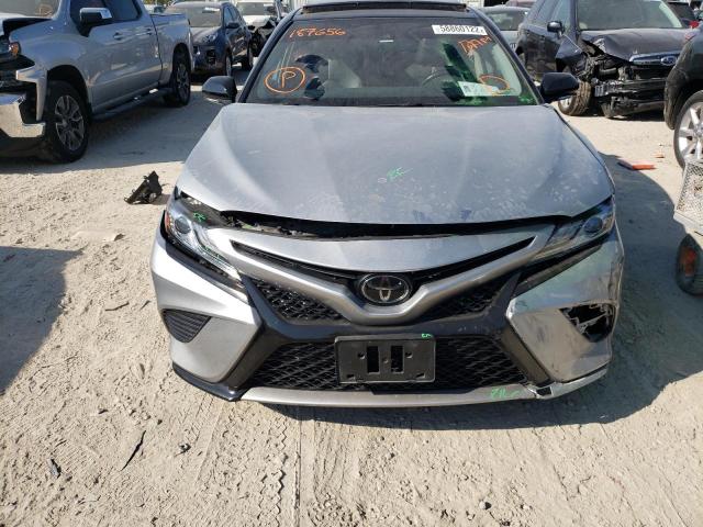 Photo 8 VIN: 4T1B61HK4KU187656 - TOYOTA CAMRY XSE 