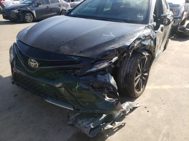 Photo 8 VIN: 4T1B61HK4KU210482 - TOYOTA CAMRY XSE 