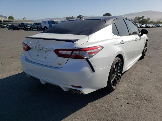 Photo 3 VIN: 4T1B61HK4KU220185 - TOYOTA CAMRY XSE 