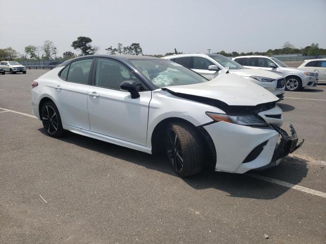 Photo 3 VIN: 4T1B61HK4KU277938 - TOYOTA CAMRY XSE 