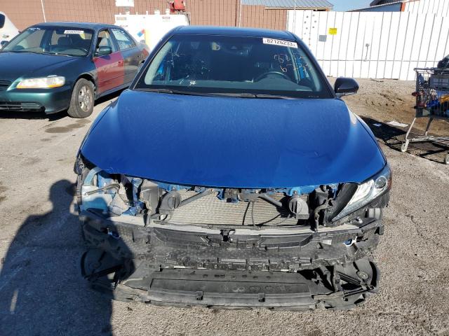 Photo 4 VIN: 4T1B61HK4KU284193 - TOYOTA CAMRY 