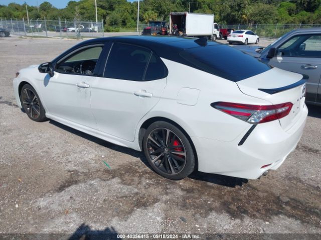 Photo 2 VIN: 4T1B61HK4KU295095 - TOYOTA CAMRY 