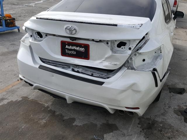 Photo 8 VIN: 4T1B61HK4KU704258 - TOYOTA CAMRY XSE 