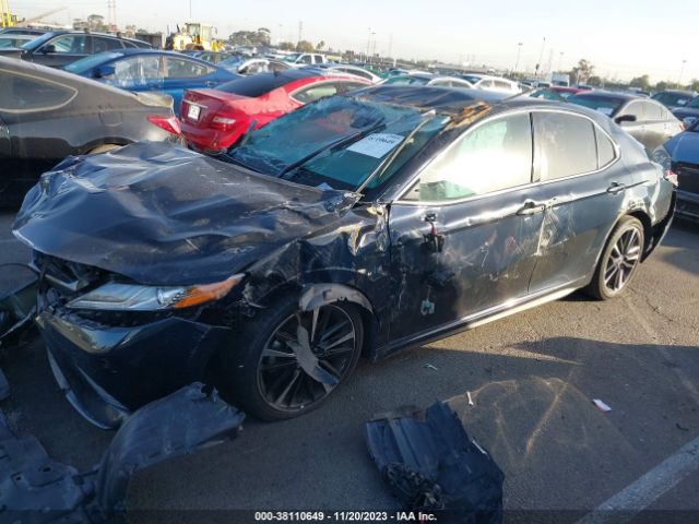 Photo 1 VIN: 4T1B61HK4KU824996 - TOYOTA CAMRY 