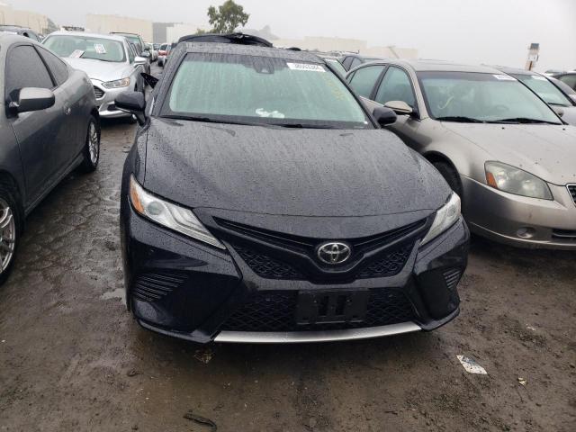 Photo 4 VIN: 4T1B61HK5JU064236 - TOYOTA CAMRY 