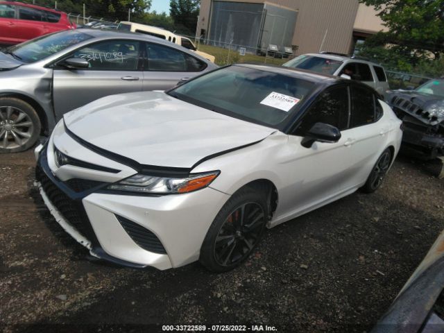 Photo 1 VIN: 4T1B61HK5JU066892 - TOYOTA CAMRY 