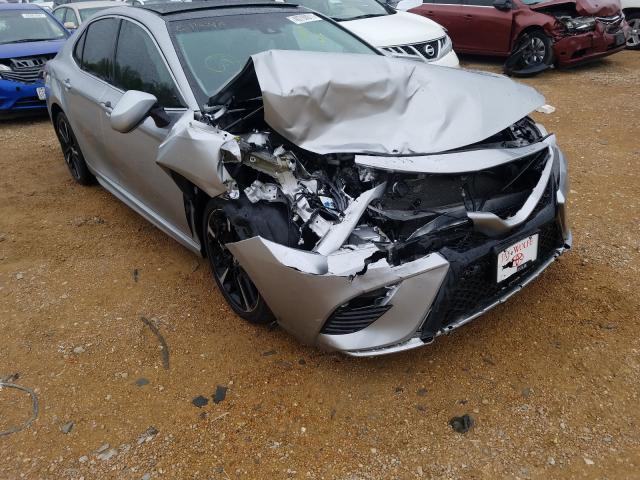 Photo 8 VIN: 4T1B61HK5JU073695 - TOYOTA CAMRY 