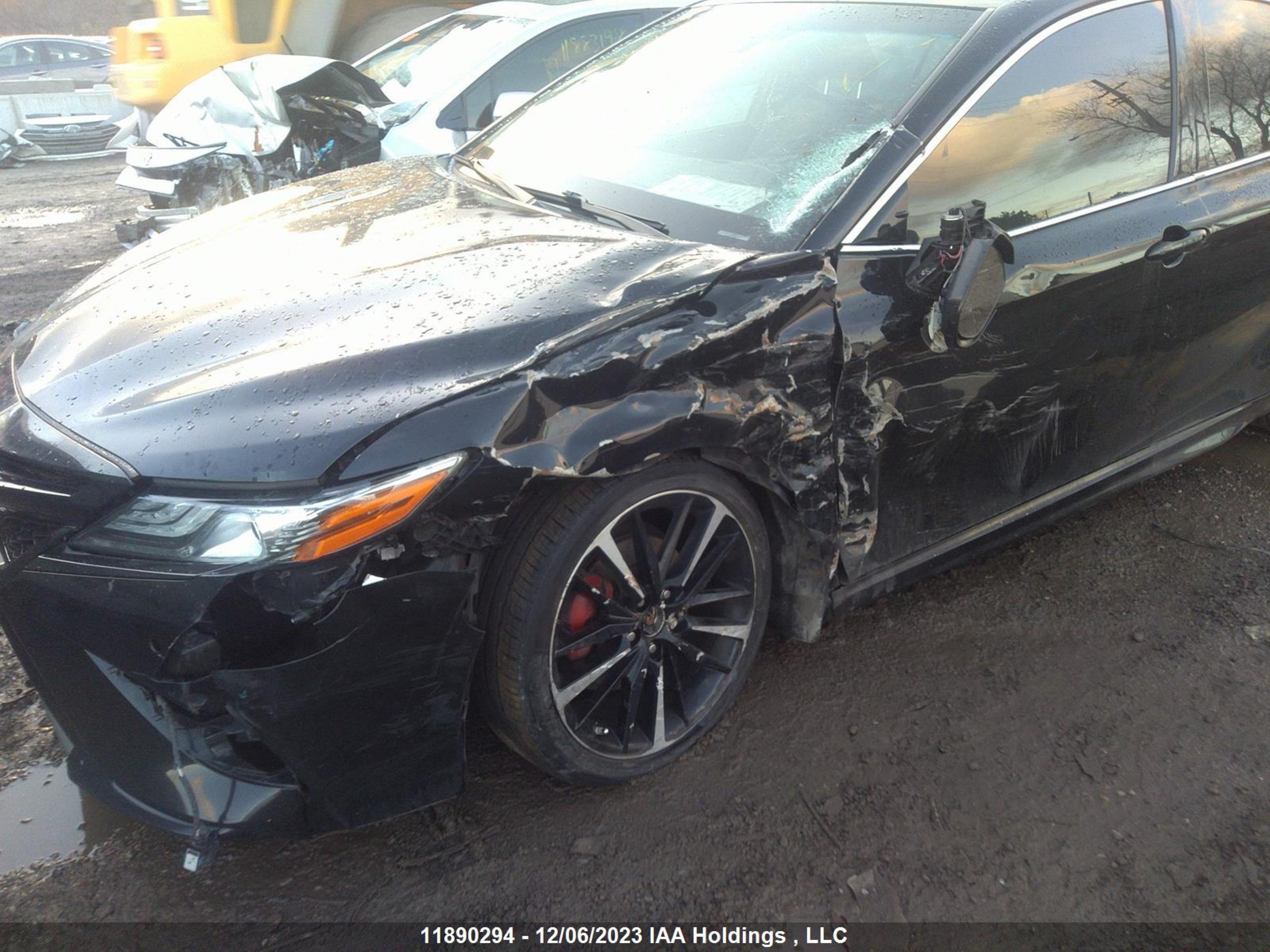 Photo 5 VIN: 4T1B61HK5JU108493 - TOYOTA CAMRY 