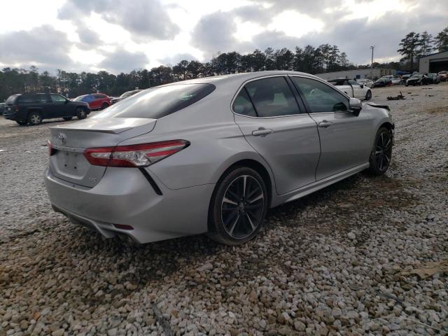 Photo 2 VIN: 4T1B61HK5JU131580 - TOYOTA CAMRY XSE 