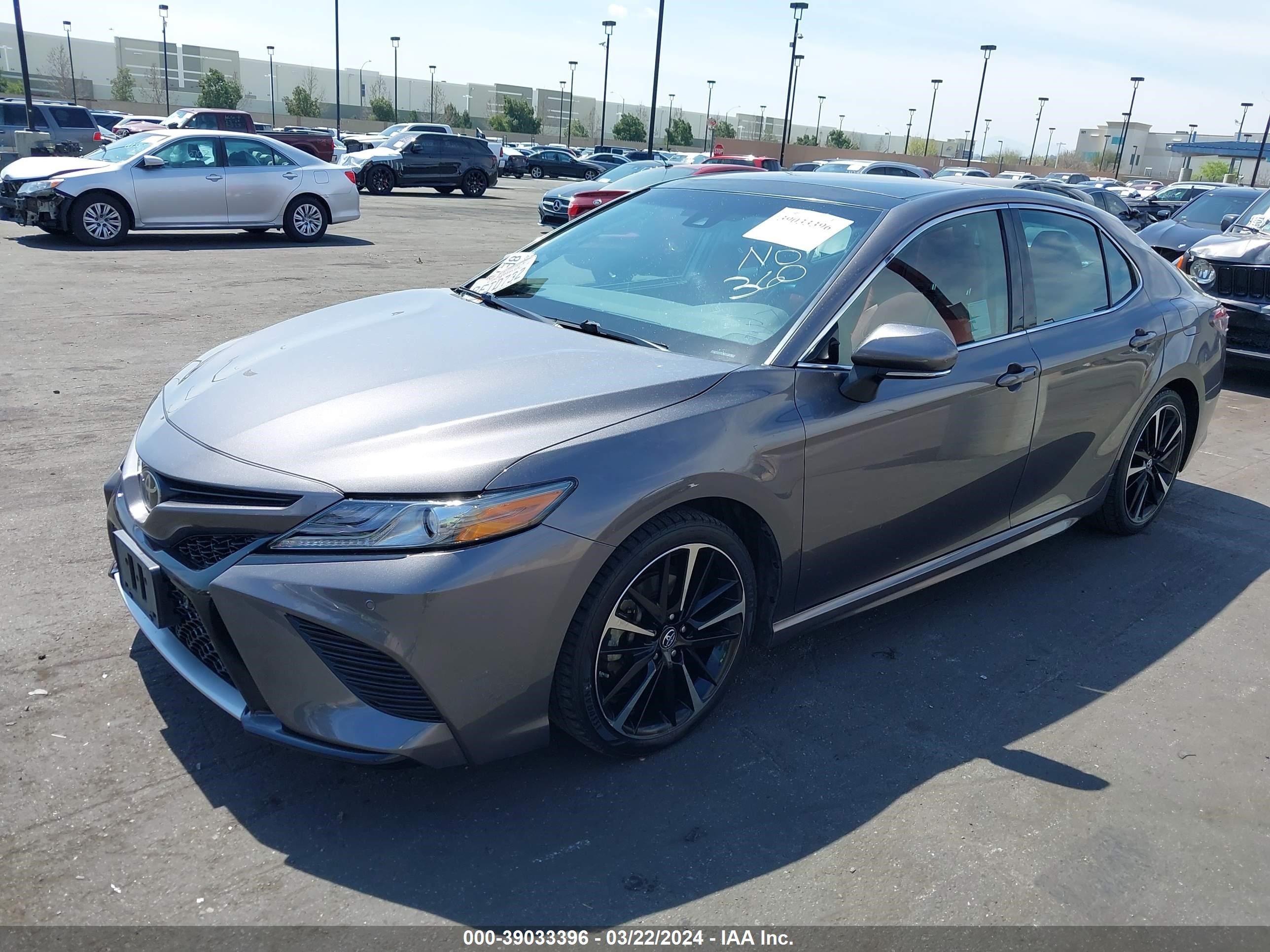 Photo 1 VIN: 4T1B61HK5JU133278 - TOYOTA CAMRY 