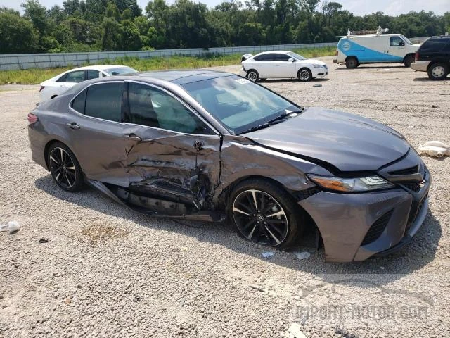 Photo 3 VIN: 4T1B61HK5JU147150 - TOYOTA CAMRY 