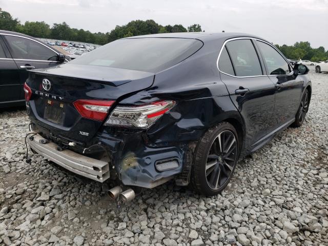 Photo 3 VIN: 4T1B61HK5JU532966 - TOYOTA CAMRY 