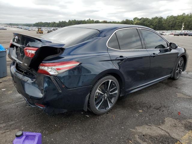 Photo 2 VIN: 4T1B61HK5JU657269 - TOYOTA CAMRY 