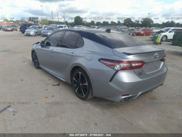 Photo 2 VIN: 4T1B61HK5KU239344 - TOYOTA CAMRY 