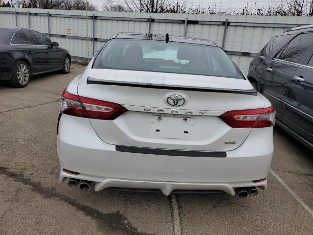 Photo 5 VIN: 4T1B61HK5KU288205 - TOYOTA CAMRY XSE 