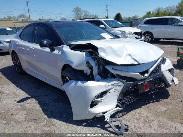 Photo 0 VIN: 4T1B61HK5KU295610 - TOYOTA CAMRY 