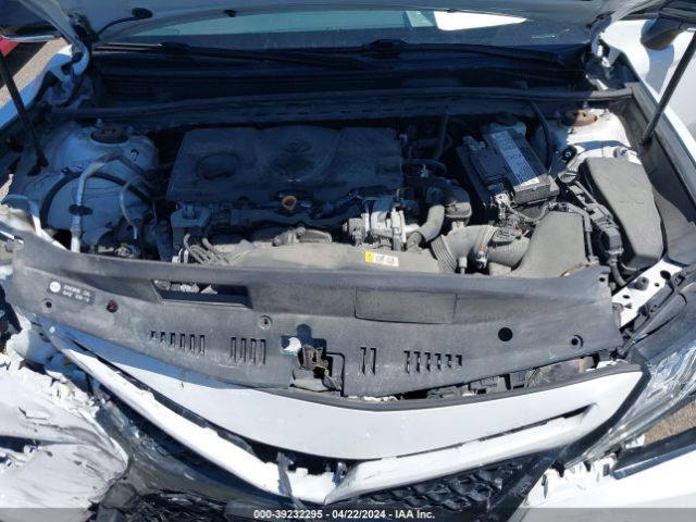 Photo 9 VIN: 4T1B61HK5KU295610 - TOYOTA CAMRY 