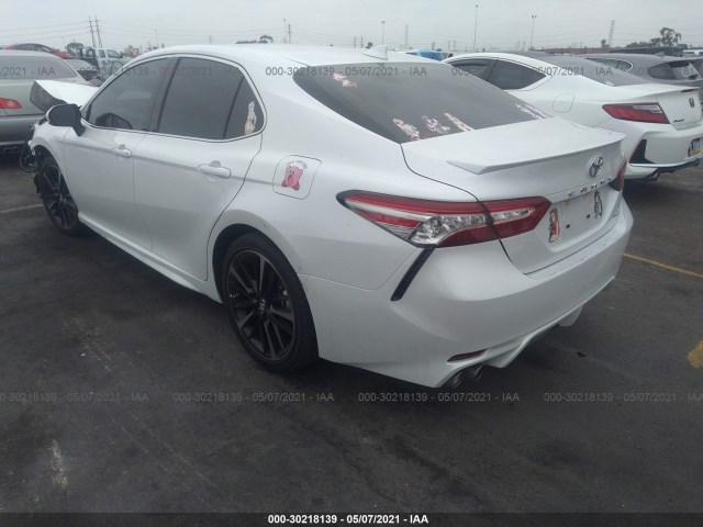 Photo 2 VIN: 4T1B61HK5KU832850 - TOYOTA CAMRY 