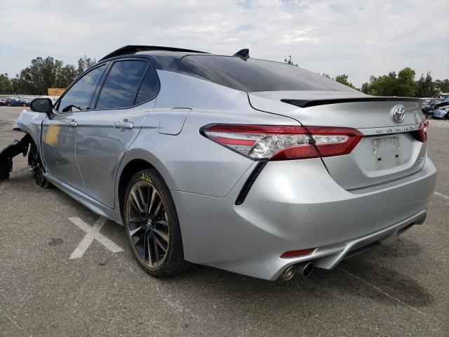 Photo 2 VIN: 4T1B61HK6JU022190 - TOYOTA CAMRY XSE 