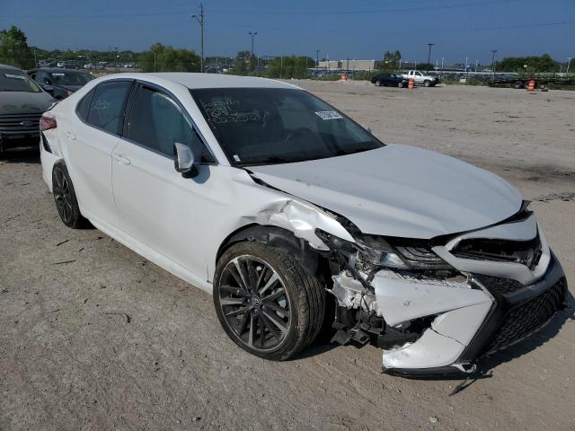 Photo 3 VIN: 4T1B61HK6JU023520 - TOYOTA CAMRY XSE 