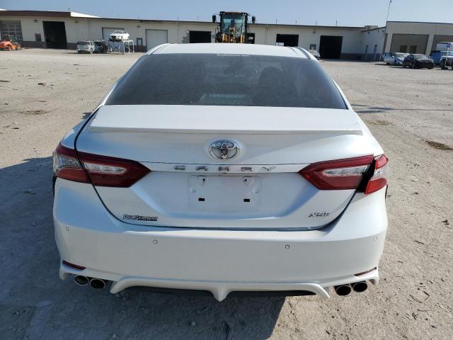 Photo 5 VIN: 4T1B61HK6JU023520 - TOYOTA CAMRY XSE 